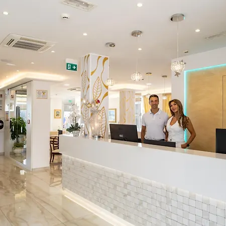 Hotel Caesar Paladium 3*