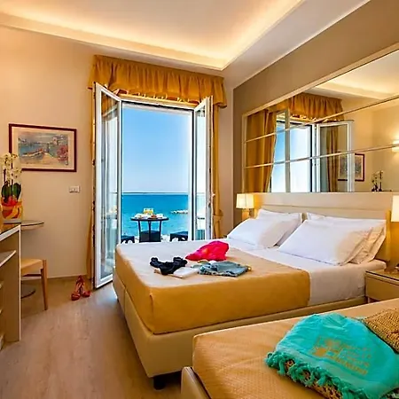 Caesar Paladium 3*