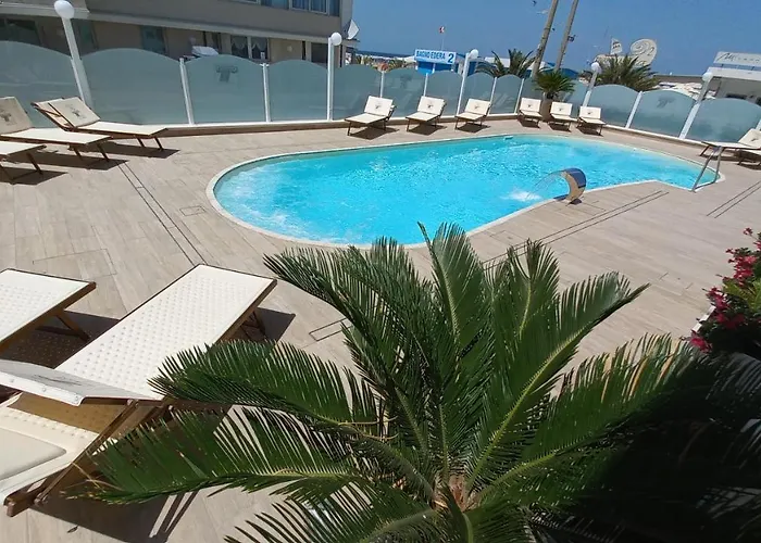 Caesar Paladium Hotel 3*